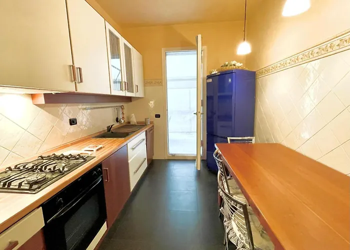 Hostdomus - Salsedine Alassio