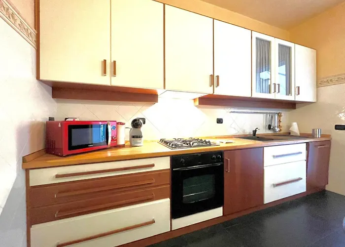 Apartment Hostdomus - Salsedine Alassio