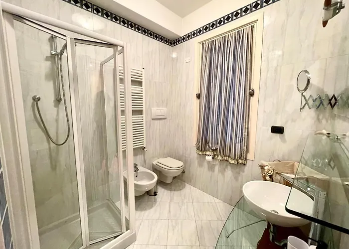 Hostdomus - Salsedine Alassio