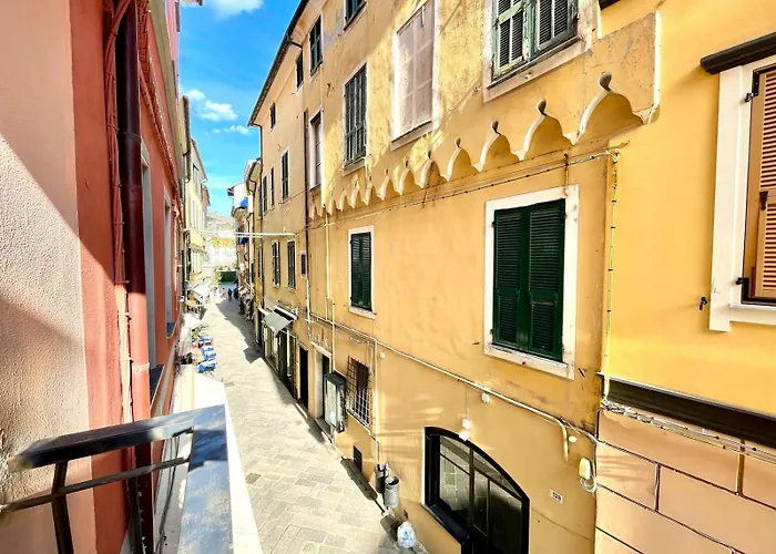 Apartment Hostdomus - Salsedine Alassio